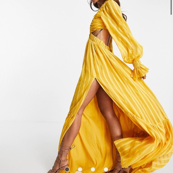 ASOS DESIGN plunge maxi dress with cut out detail - Picture 2 of 11